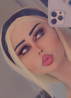 Nouuf69 - Transsexual escort in İstanbul Photo 1 of 24