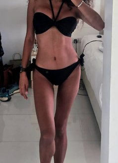 Nova - escort in Cebu City Photo 2 of 14