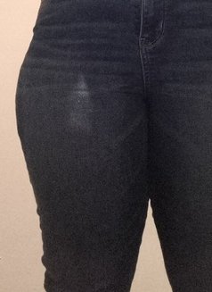 Nova. G - escort in Nairobi Photo 2 of 2