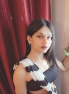 Nova - Acompañantes transexual in Noida Photo 3 of 3