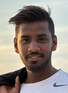 November Bumper Offer - Male escort in Rajkot Photo 1 of 1