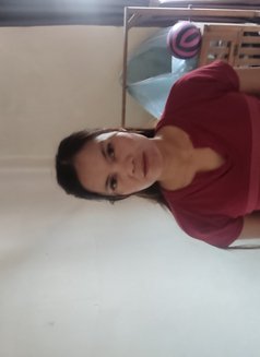Novi - escort in Jeddah Photo 3 of 3