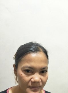 Felicia - puta in Surabaya Photo 1 of 3