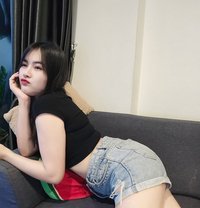 Novilla - puta in Jakarta
