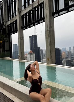 Novita, Love Sex Available - dominatrix in Jakarta Photo 6 of 7
