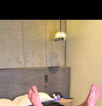NOW AVAILABLE - Acompañantes masculino in Abu Dhabi