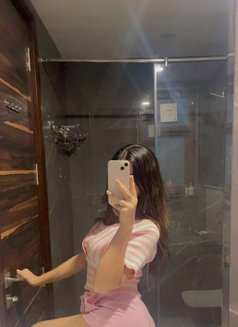 Now Available Mumbai - escort in Mumbai Photo 2 of 6
