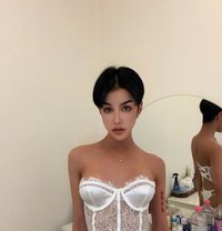 Now Ladyboy - masseuse in Kuala Lumpur