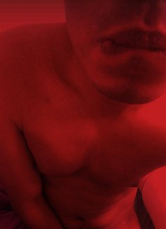 Now or Never - Male companion in Dubai Photo 7 of 11