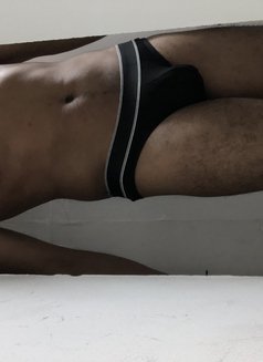 Now or Never - Male companion in Dubai Photo 8 of 11