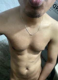 Now or Never - Male companion in Dubai Photo 10 of 11