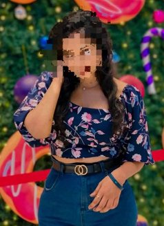 Nowty Shenu(cam Queen) - escort in Kandy Photo 4 of 7