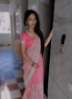 Sapna Reddy Cash Payment 24x7 Available - escort in Hyderabad Photo 2 of 4