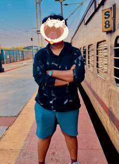 Nsk Cold Boy - Acompañantes masculino in Nashik Photo 1 of 2