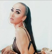 Nu - Ru Gel's - Oil's B2B - Transsexual escort in Sharjah