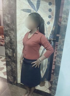Nude Cam Session & Meeting - puta in Hyderabad Photo 1 of 1