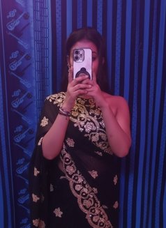 Nude live cam show & meet up - escort in Pune Photo 3 of 3