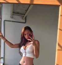 Nueyxxx - Transsexual escort in Bangkok