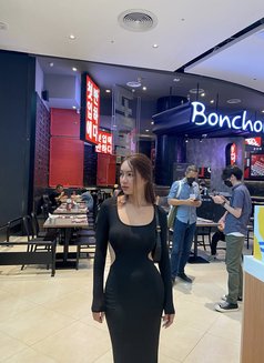 Nueyxxx - Transsexual escort in Bangkok Photo 13 of 14