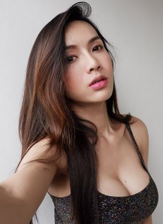 Nueyxxx - Transsexual escort in Bangkok Photo 14 of 14
