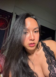 Nueyxxx - Transsexual escort in Bangkok Photo 18 of 18