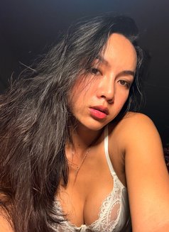 Nueyxxx - Transsexual escort in Bangkok Photo 18 of 18