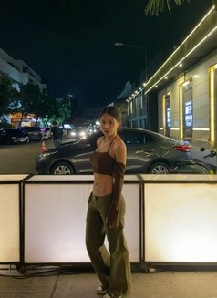 Nueyxxx - Transsexual escort in Bangkok Photo 13 of 16