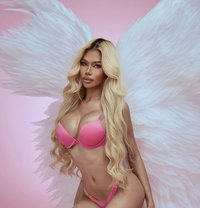 Number 1 pornstar - Transsexual escort in Bangkok Photo 30 of 30