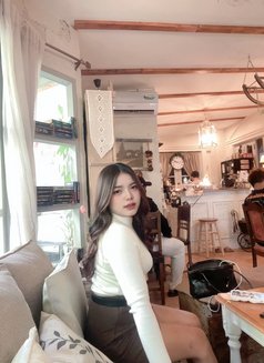 Numnim - companion in Pattaya Photo 3 of 5