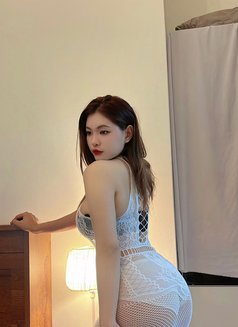 Nunu Bigtits Young - escort in Dubai Photo 8 of 13
