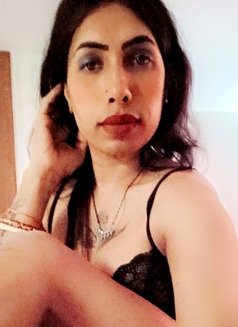 Nupur - Transsexual escort in Surat Photo 7 of 10