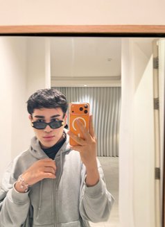 SHAMS new number NOW JEDDAH - Male escort in Jeddah Photo 7 of 7