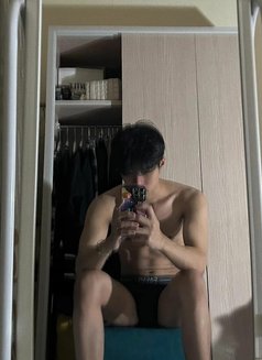 Nur - Male escort in İstanbul Photo 2 of 4