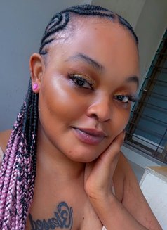 Nura From South Africa - puta in Al Juffair Photo 24 of 30