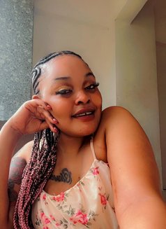 Nura From South Africa - puta in Al Juffair Photo 25 of 30