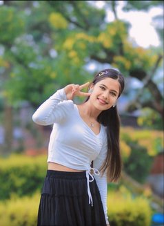 Nurang independent Service - puta in Kathmandu Photo 6 of 10