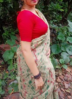 Nuri - puta in Kolkata Photo 3 of 4