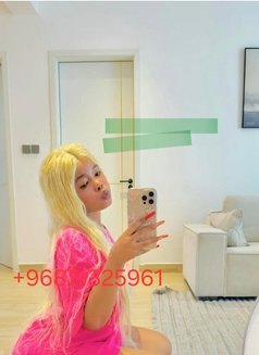 Nuria - escort in Muscat Photo 4 of 4