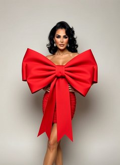 Nurse Karima 🩷 ممرضة كريما ایرانیه - Masajista in Muscat Photo 16 of 16