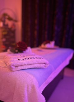 Nurse Karima 🇮🇷 ممرضة كريما ایرانیه - masseuse in Muscat Photo 16 of 18