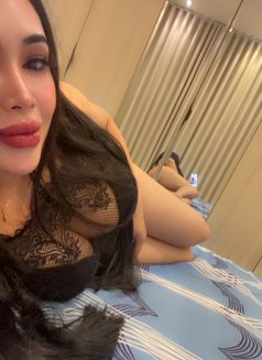 NURU GEL PROFESSIONMASSAGE SERVICE π²πΎ - escort in Muscat Photo 14 of 15