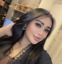 SWEDISH SOFT MASSAGE SENSUAL BY NURU GEL - puta in Muscat Photo 10 of 12