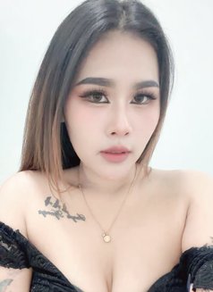 Nuru Massage B2B Massage ' Full service - escort in Muscat Photo 15 of 20