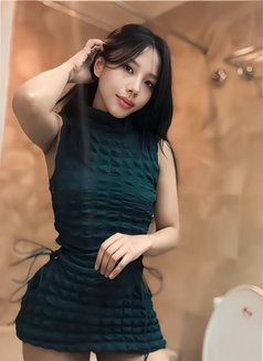 NURU MASSAGE WiTH HAPPY ENDING - escort in Pasig Photo 17 of 21