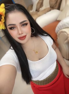 Nuru/Hot oil massage - masseuse in Riyadh Photo 7 of 10