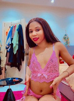 Nuru - escort in Riyadh Photo 3 of 7