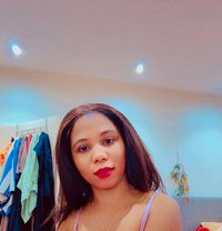 Nuru - puta in Al Kharj