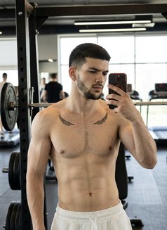 Nurxan XL - Male escort in İstanbul Photo 5 of 10