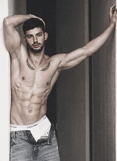 NURXAN XL - Male escort in İstanbul Photo 15 of 18