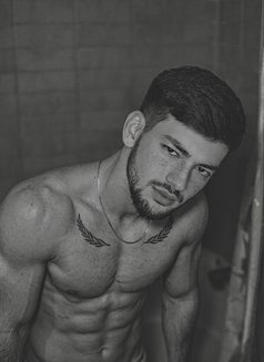 NURXAN XL - Male escort in İstanbul Photo 17 of 18